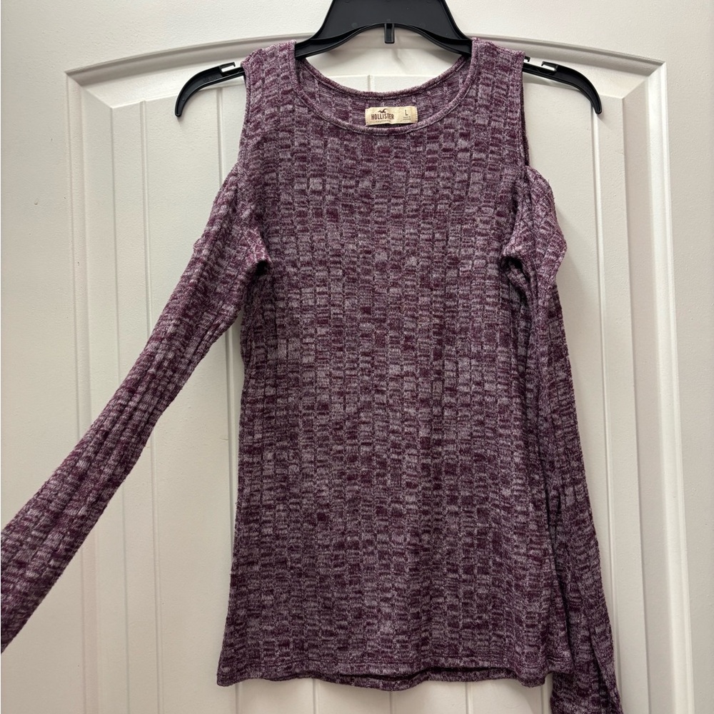 Hollister Cold Shoulder Knit Top in Heathered Plum